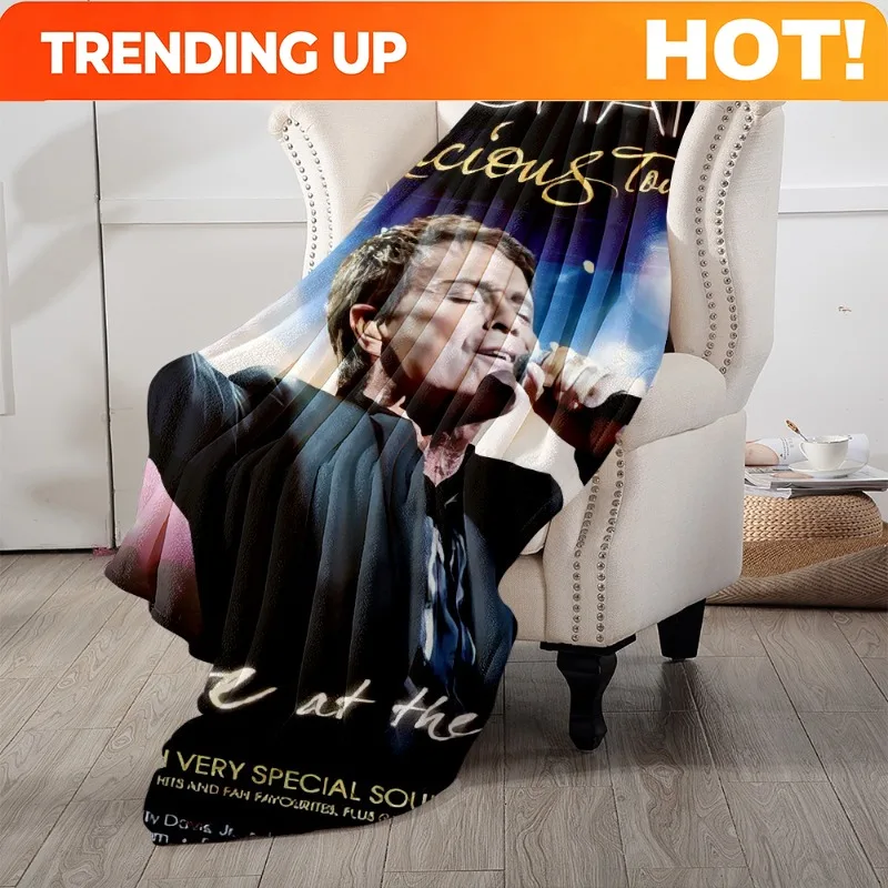 Customize 230GSM UK Cliff Richard Patterned Flannel Blanket, Soft And Delicate, Warm And Breathable, a Music Commemorative Blank