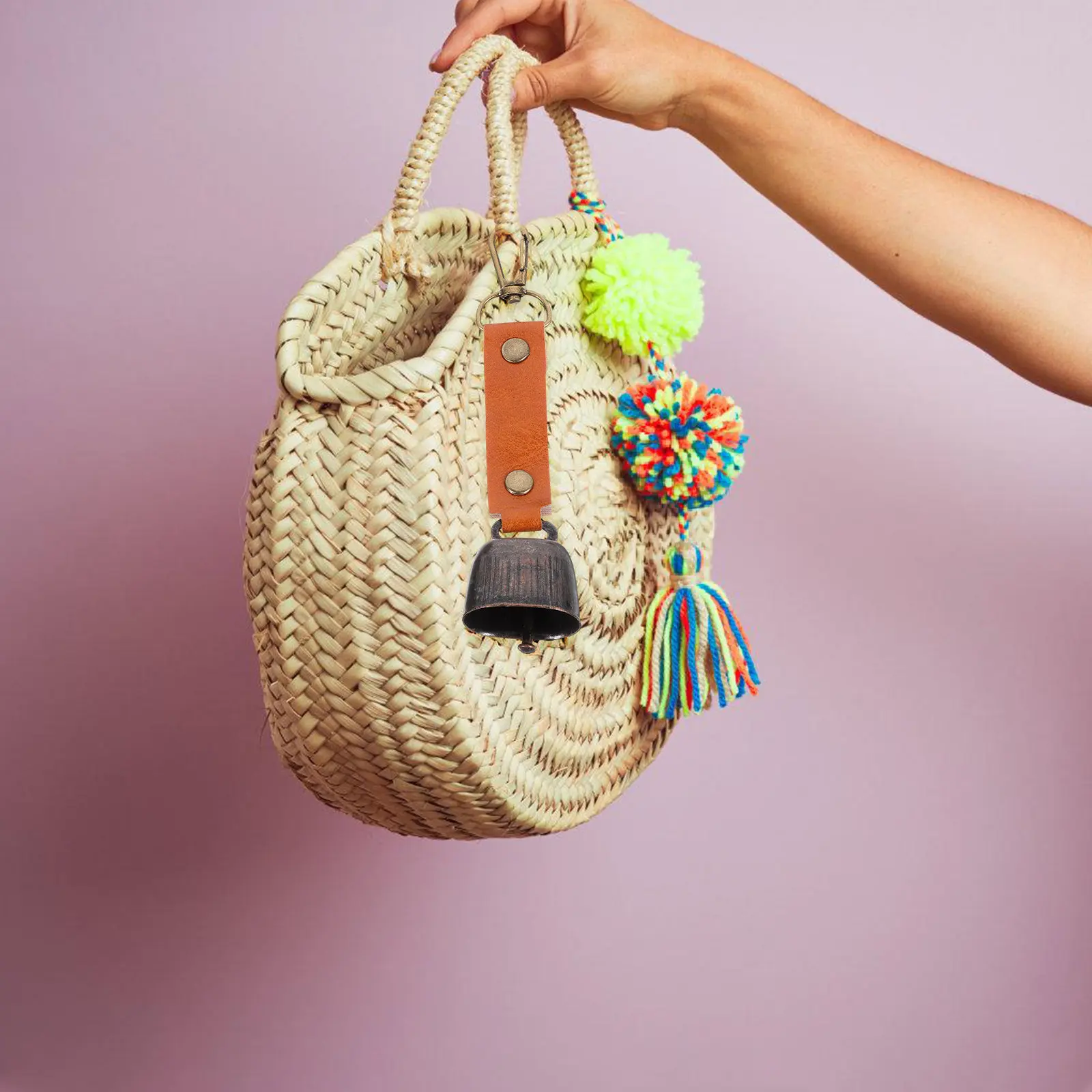 

2Pcs Small Camping Bell for Loud Sound Warning Bell Lightweight Outdoor Survival Gear for Climbing