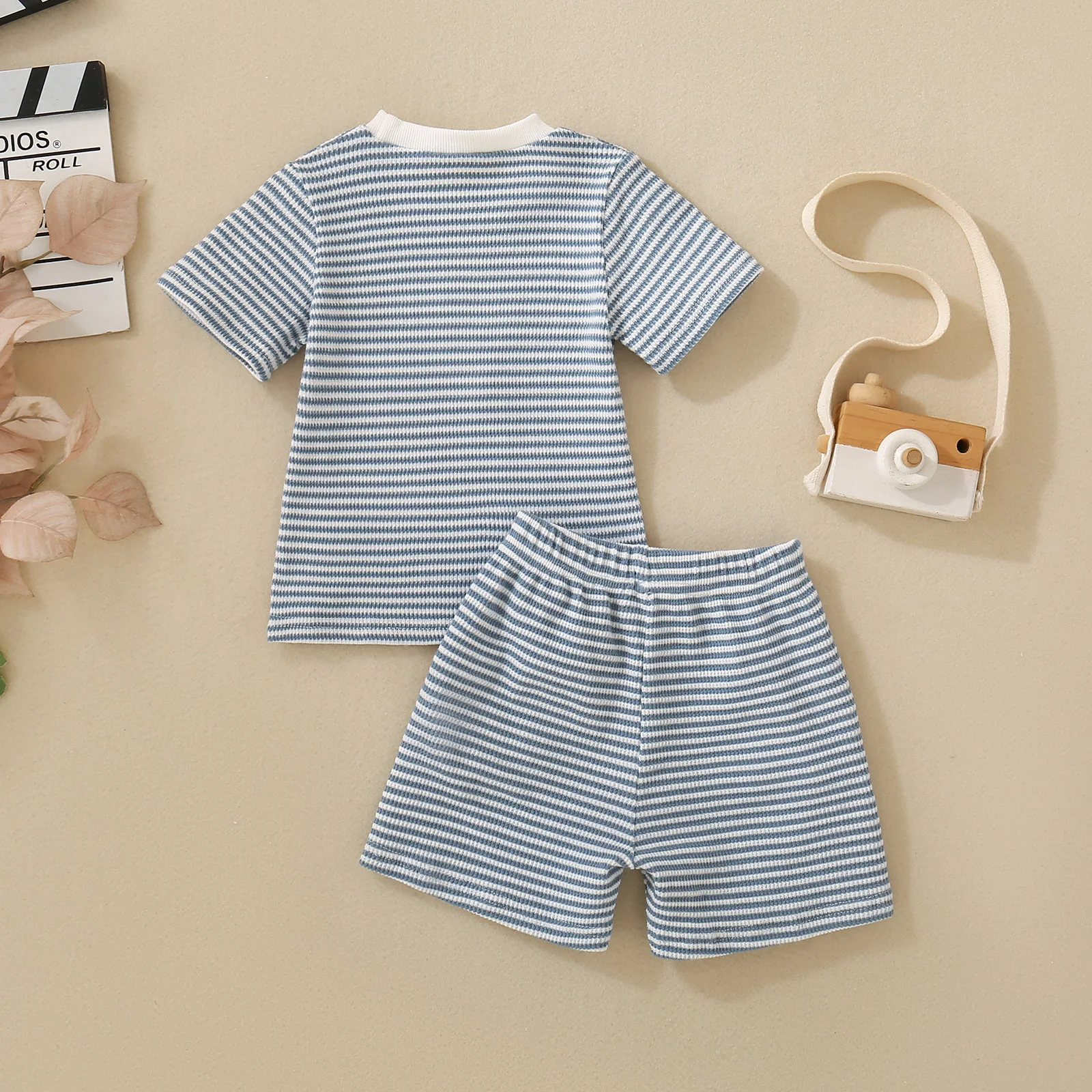 Summer Unisex Infant Sky Blue Striped I Love Daddy Embroidered Short Sleeve T-Shirt & Shorts Two-Piece Set