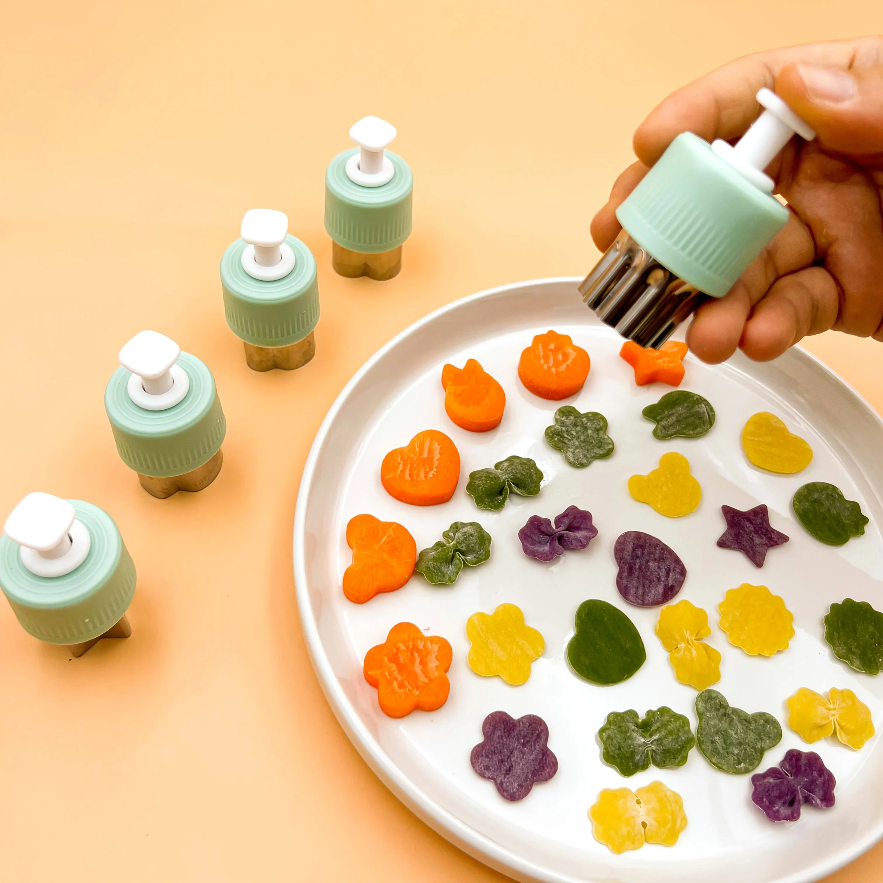 

6 шт. штамп для резки фруктового печати, резак для цветов бабочки и лапши, штамп для резки овощей и фруктового печенья из нержавеющей стали