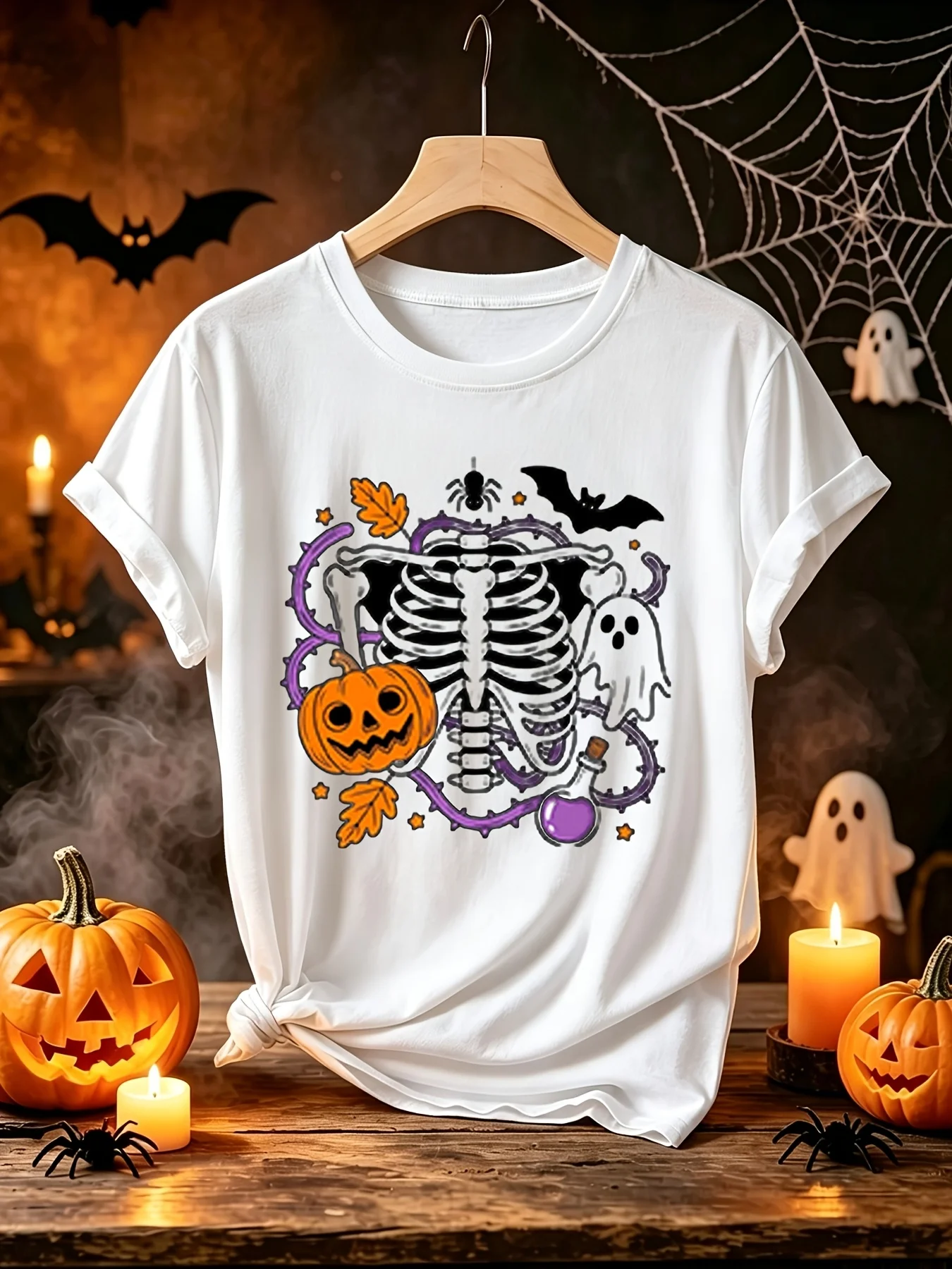 Women T-shirt Round Neck Halloween Ribcage Pumpkin Ghost Bat Print Short Sleeve Regular Vintage Holiday Stylish Women's Clothing