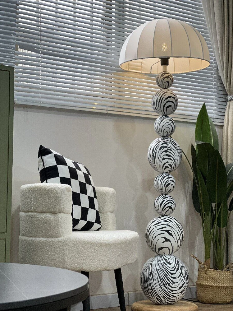 Living Room Sofa Standing Lamp Medieval Zebra Floor Lamp Creative Design Bedroom Decoration Desk Lamp Sphere Ornament Light LED
