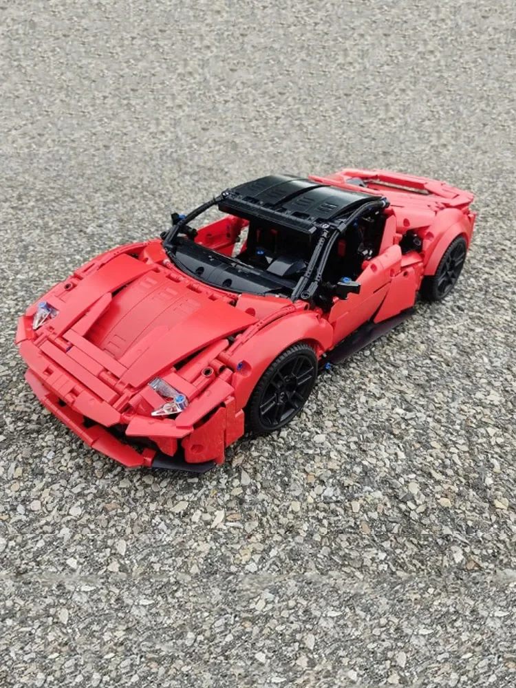 New MOC-89103-1840Pcs Supercar Model Create Kits To Build A Building Block Lock Brick Gift