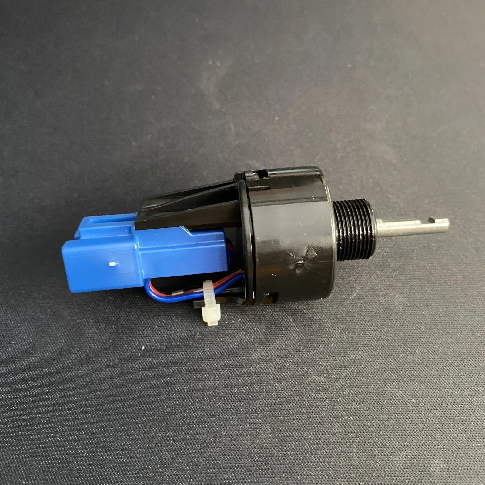 

FOR HINO 700 PROFIA TRUCK SWITCH