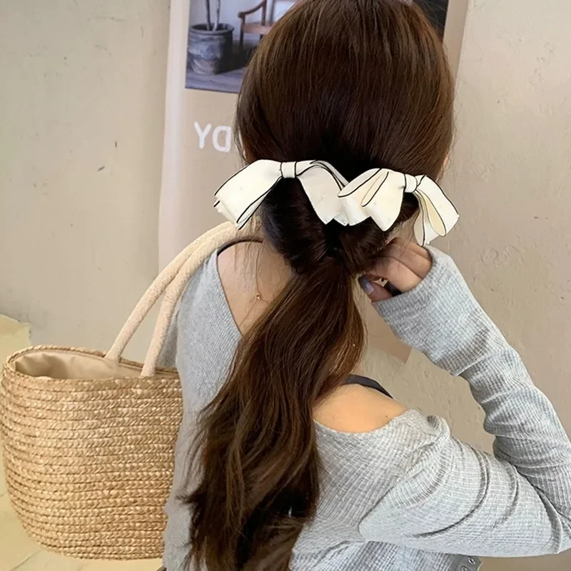 2pcs Fashion Small Fragrance Bow Hair Top For Girls Duck Clip French Side Clip Korean Simple Hairpin Headdress Hair Accessories