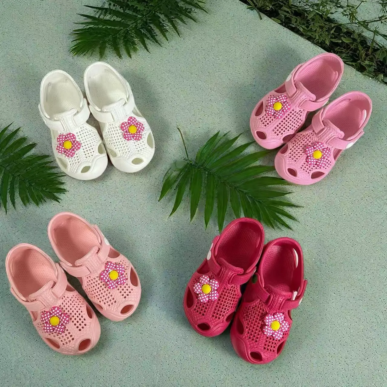 

Toddler Infant Girls Floral Hollow EVA Sandals Lightweight Breathable Non-slip Summer Beach Daily Learning Walking Shoes