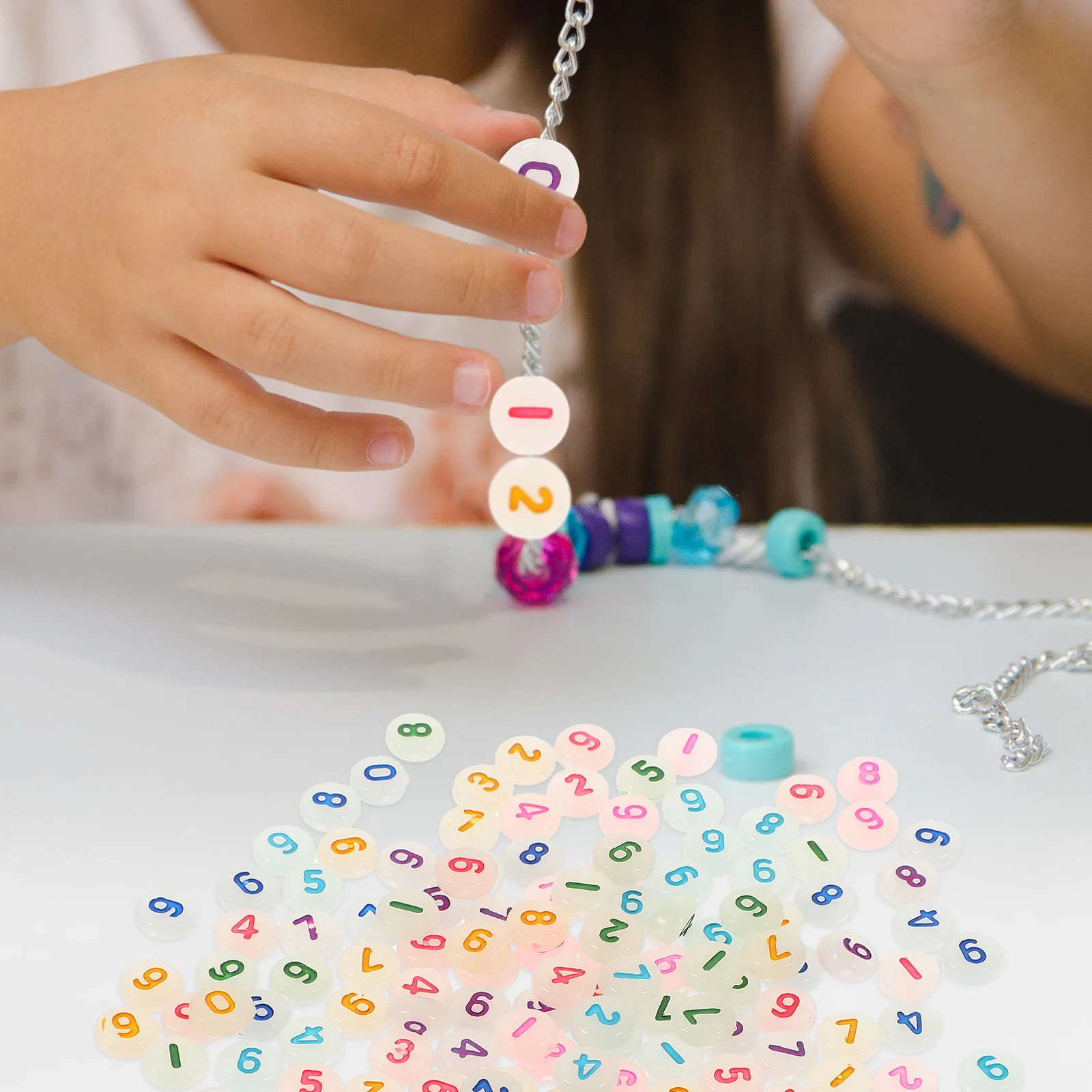 500Pcs Glow in The Dark Beads Round Sturdy Smooth Surface for Bracelet Jewelry Making DIY Crafts Beads Bracelet Accessory