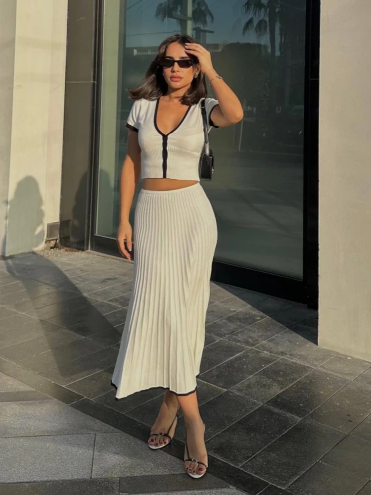 Women Elegant White Knit 2 Pieces Sets Causal Crop Top And Pleated Skirts Matching Sets Chic Knitwear Dress Sets Women Outfits