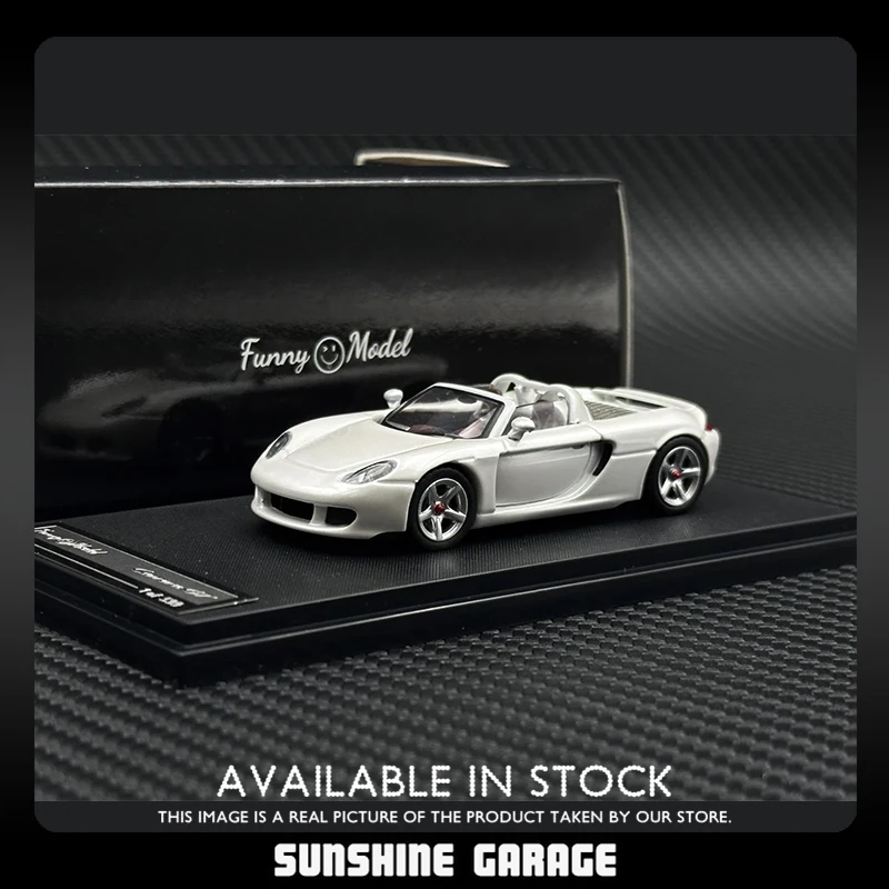

Funny In Stock 1:64 CarreraGT Openable Hood Diecast Car Model