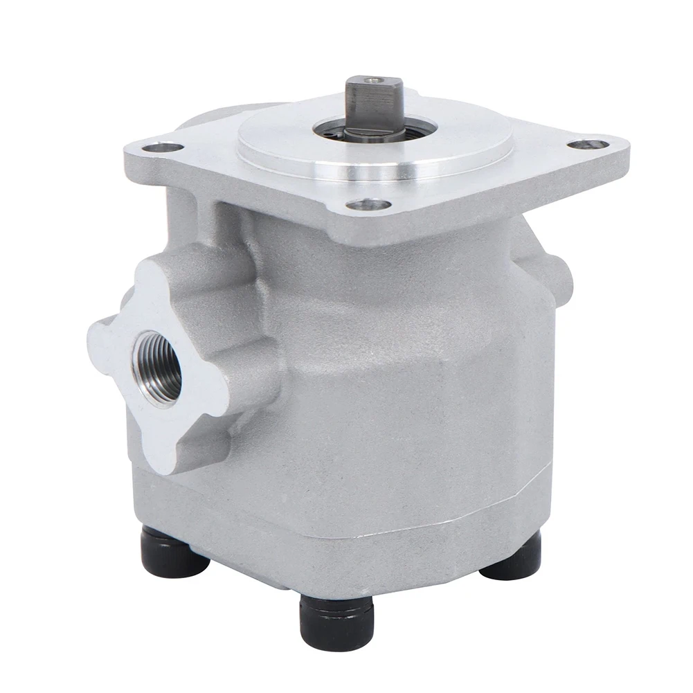Metal Hydraulic Pump 67211 76100 67211 76102 Silver Finish for Kubota B4200D B5100D B5100E B6100D B6100E B7100D B7100HST