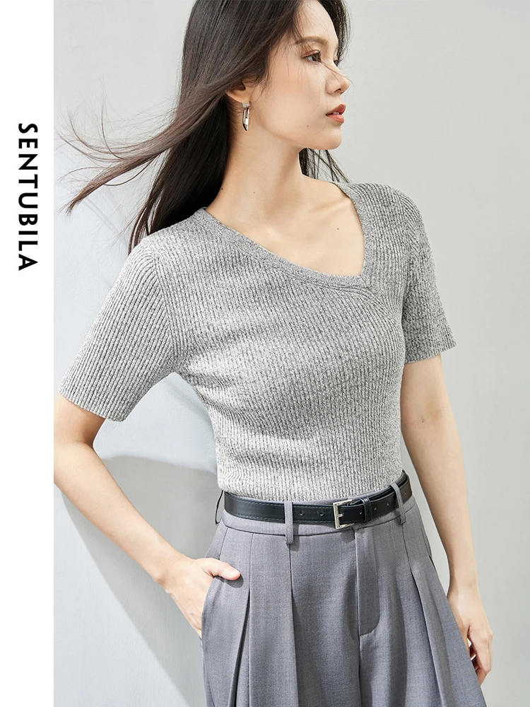 

SENTUBILA Women Short Sleeve Knit Tops Female Knitwear V-neck Slim Summer Sweater 2024 Spring Summer Knitted Sweater W42H53290