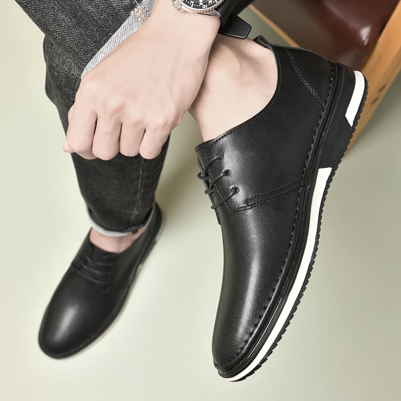 

2026 Brand Versatile Business Banquet Casual Men's Shoes Spring Fashion New Men's Comfortable Lace Up Soft Casual Leather Shoes