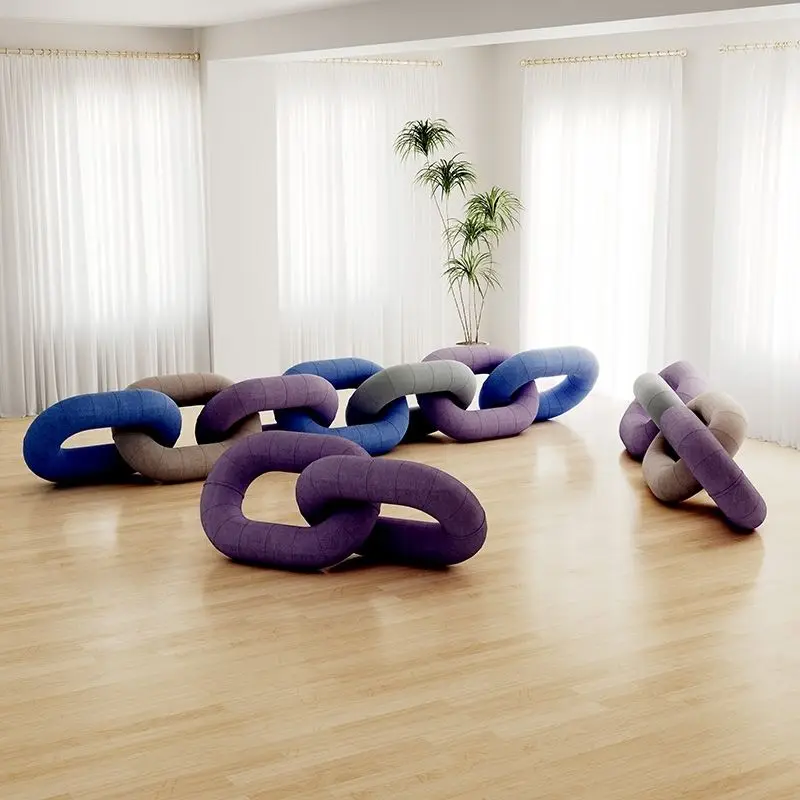 

Creative special-shaped lock chain sofa cloth light cream living room small apartment simple and modern