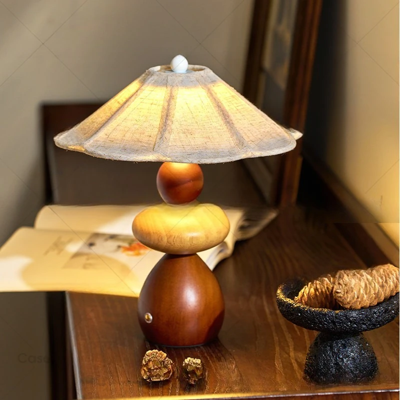 Medieval bedside table lamp 2026 new living room desktop ambient light