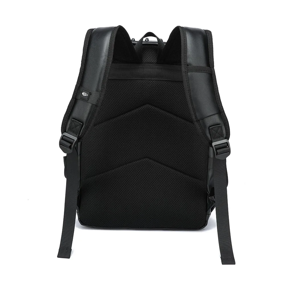 Ransel Pria Ransel Paku Keling Desainer Merek Fashion Ransel Travel Kulit PU Lembut Pria Tas Sekolah Kapasitas Tinggi Pria Wanita