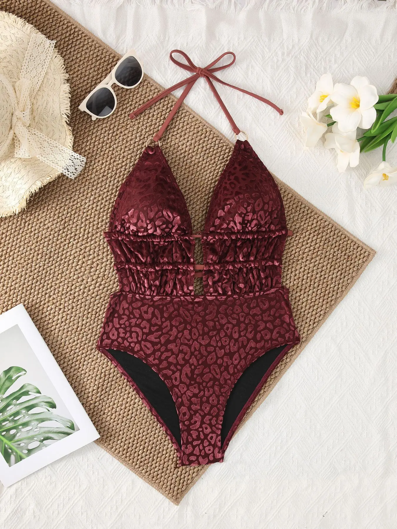 Traje de baño vintage con estampado de leopardo para mujer 2026, cuello en V profundo, espalda cruzada, control de abdomen, traje de baño de una pieza para vacaciones