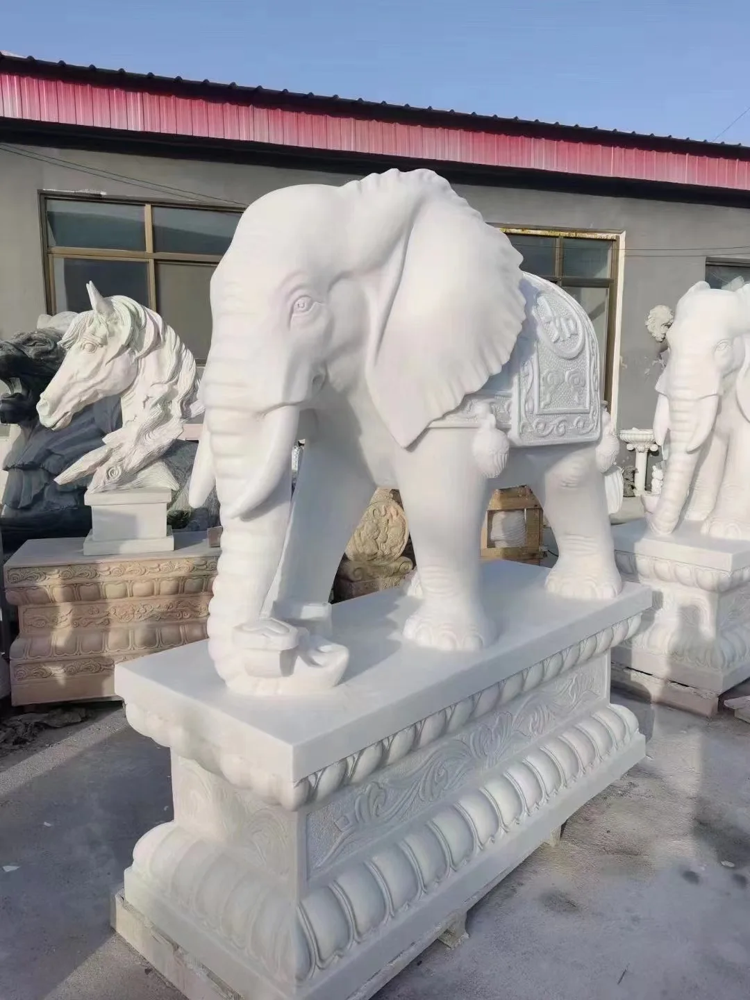 Outdoor white elephant marble stone carving wholesale factory direct sales