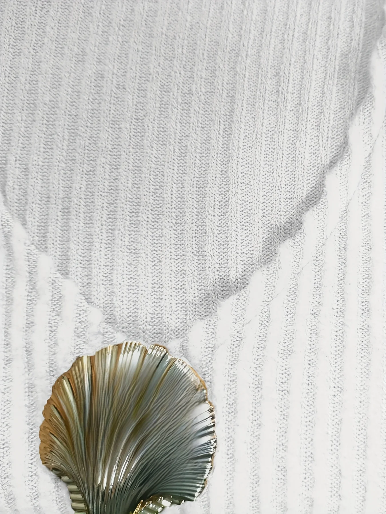 Ropa de uso diario cómoda y moderna, ropa de mujer para ocasiones informales o formales.