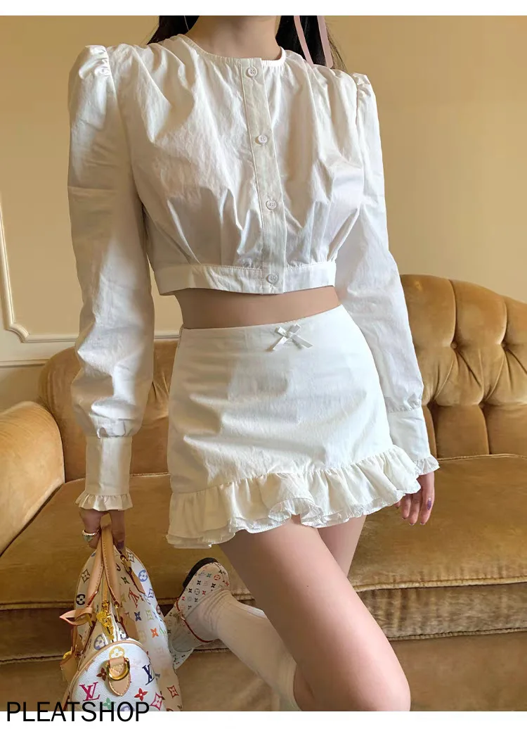 

Белый короткий топ-рубашка с длинными рукавами + кружевная юбка с галстуком-бабочкой, комплект из двух предметов для женщин, осень