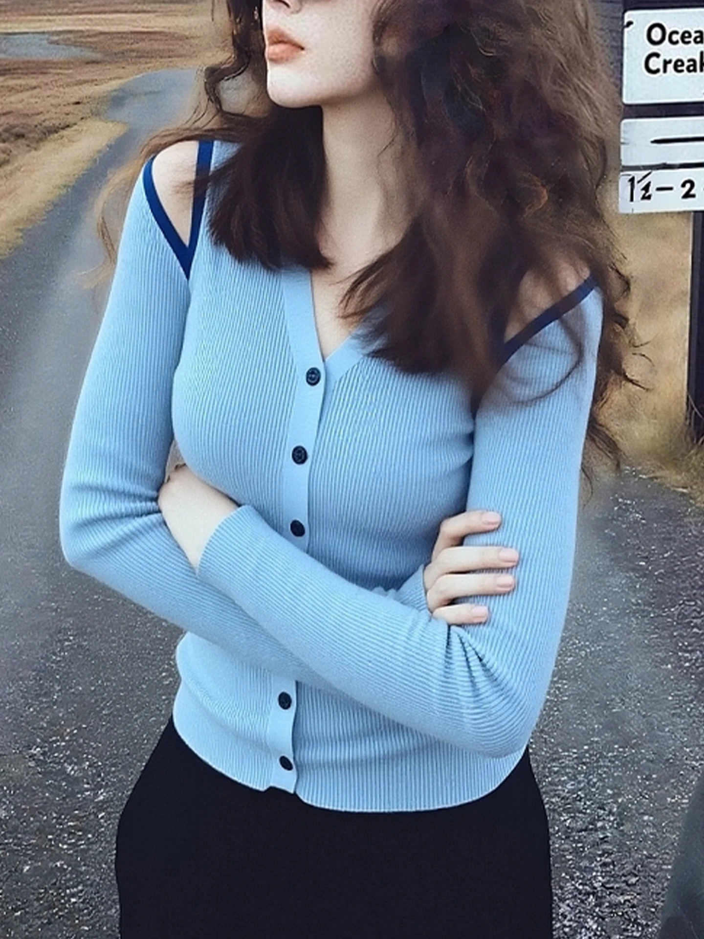 Faionable Knitted V-Ne oulder Bared Long Sve Base irt Winter Season Single Button Design Color Colion Faion Top