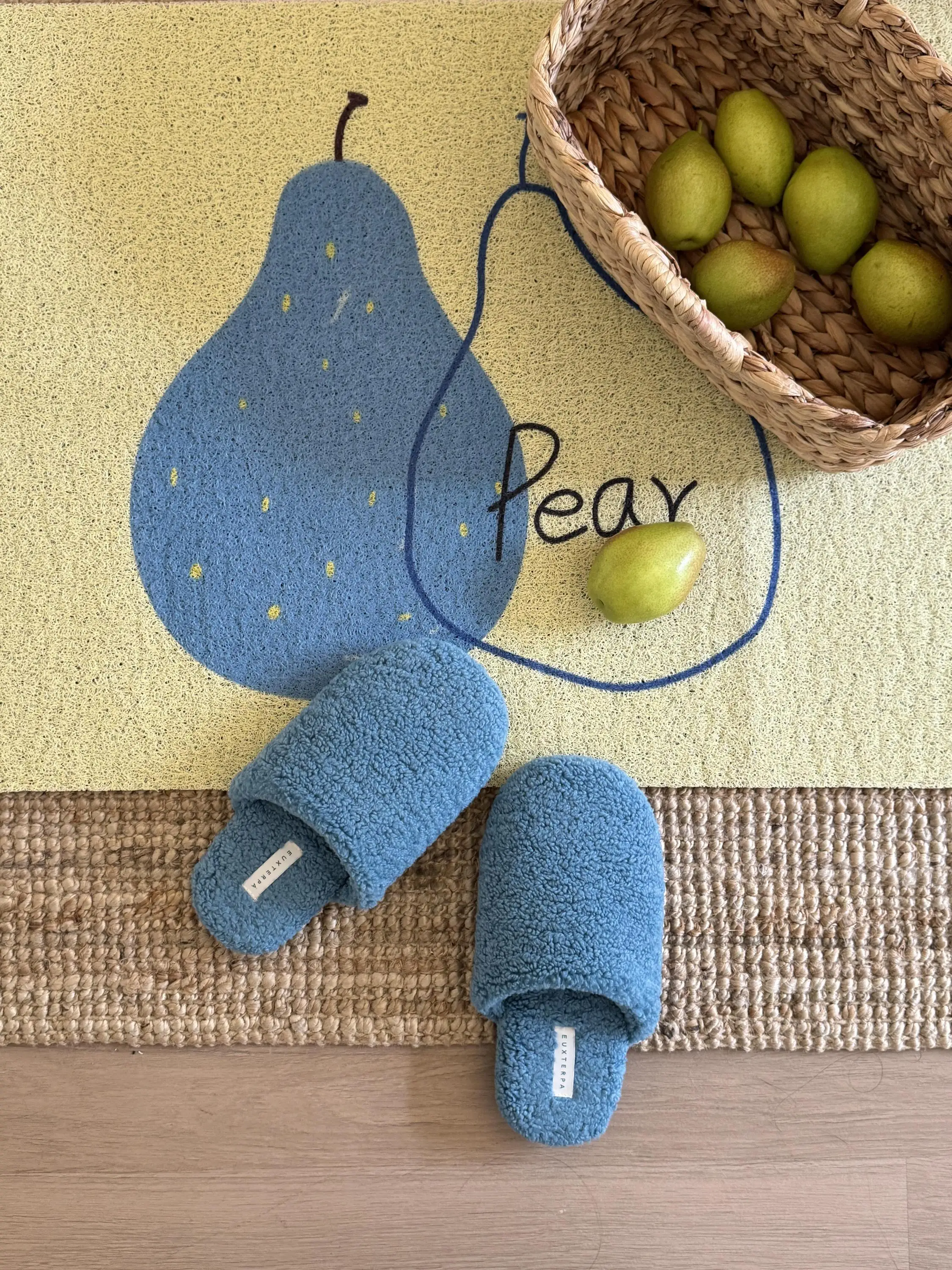 Modern Style Home Entrance Mat Customizable Fruit Pattern PVC Material Anti-Slip Dustproof Easy Clean Door Mat for Hallway