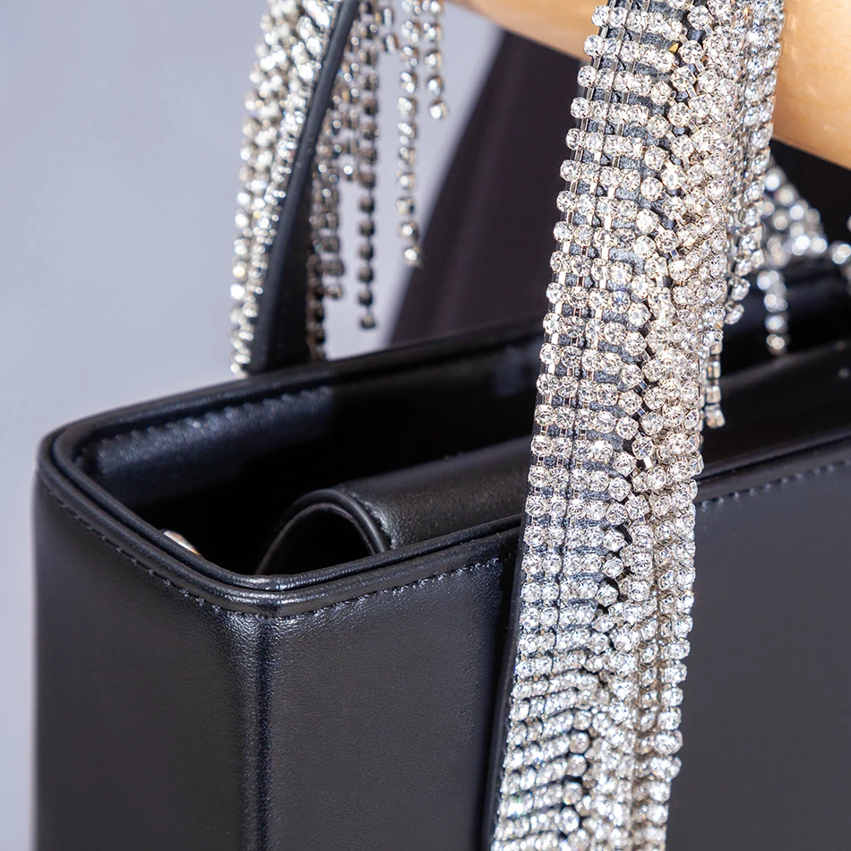 Luxury Rhinestone Tassel Evening Handbag Women 2020 New Korean Summer Diamonds Square Shoulder Bags Evening Clutch Black Purse