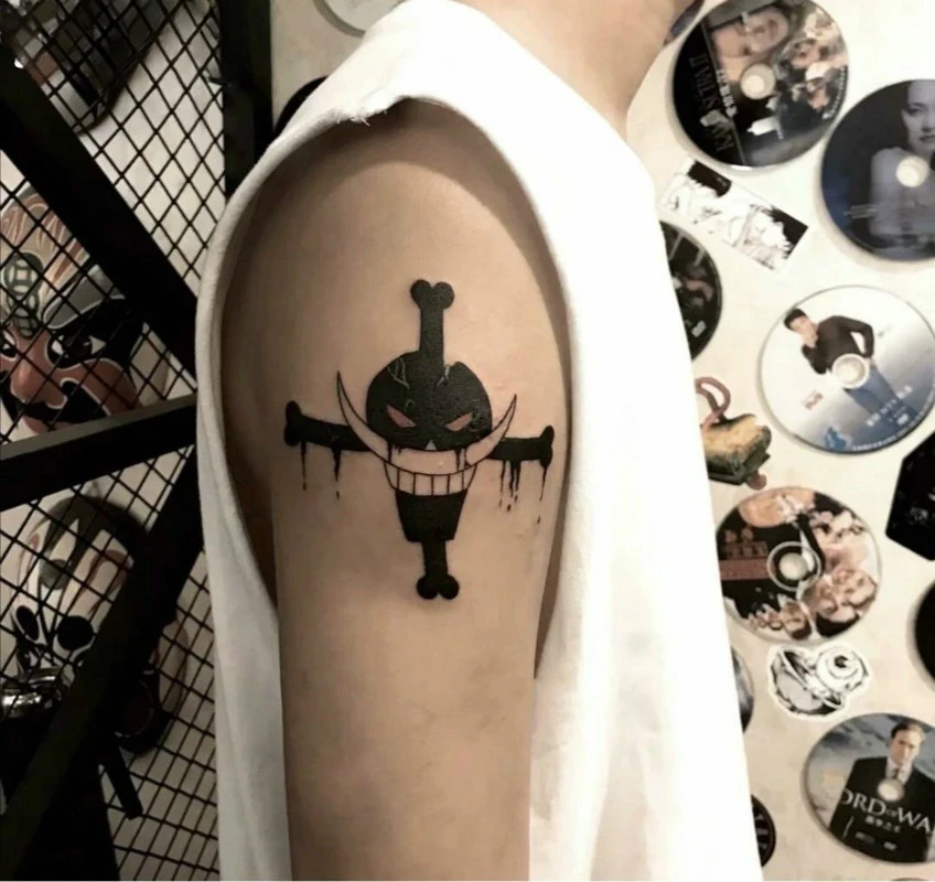 

Аниме Дьявол Крест Временные Татуировки Мультфильм Водонепроницаемые Поддельные Татуировки Наклейки Рука Нога Шея Татуировки Боди-Арт Наклейка для Женщины Мужчины