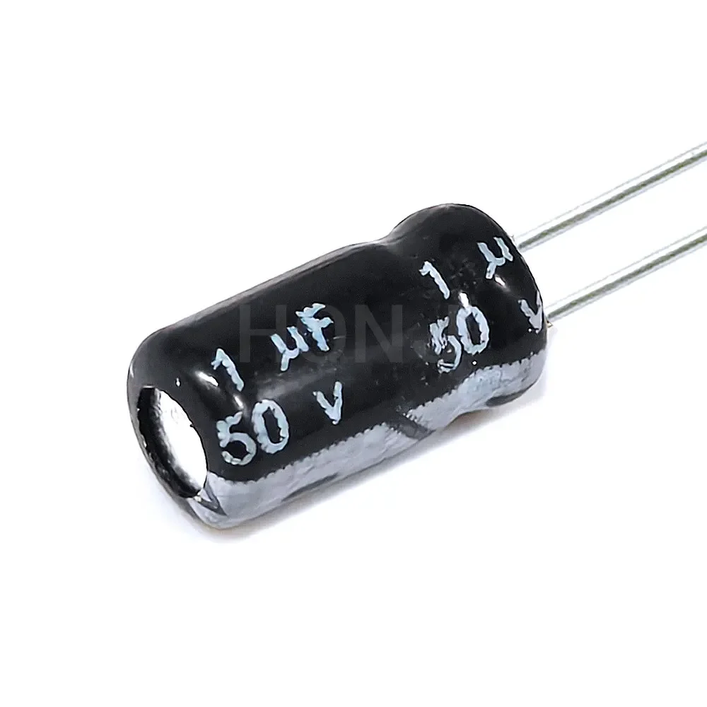 

50шт ​ ​ ​ ​ ​ ​ 1uF 50V 1MFD 50Volt 4*7mm Алюминиевый электролитический конденсатор радиальный 1mf50v 1uf50v 50v1mf 50v1uf ±20% ​
