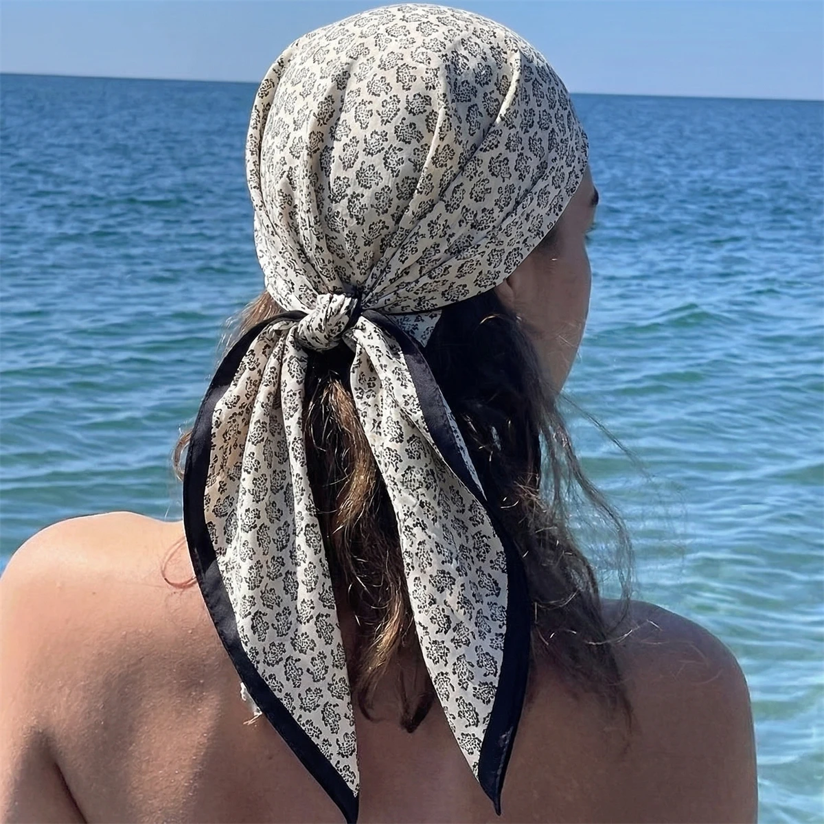 

New Twill Shawl Triangle Scarf For Women Paisley Neckerchief Female New Headband Hair Bands Print Foulard Hijab Wraps Bandana