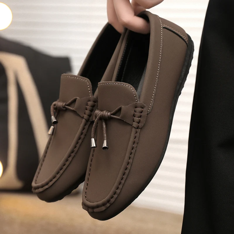 

MAEDEF Men's Loafers Casual Flats Business Shoes Men Breathable Lightweight Slip on Boat Shoes Male Comfortable Men Formal Shoes