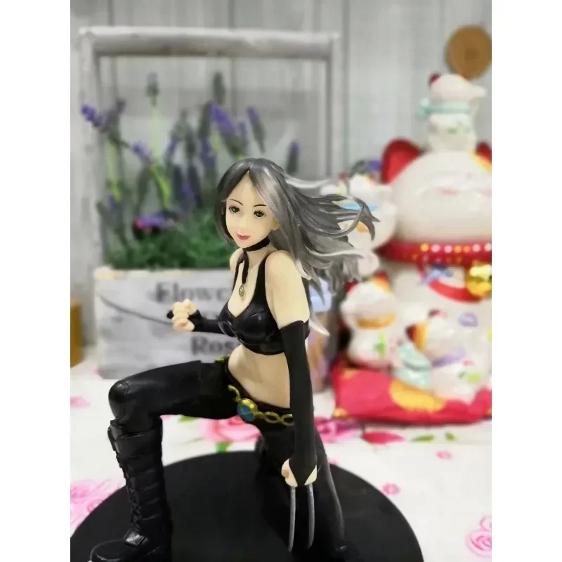 Anime X-men Wolverine Gadis Cantik Adegan Kotak Penuh Patung Koleksi Model Desktop Ornamen Hadiah Dekorasi Rumah