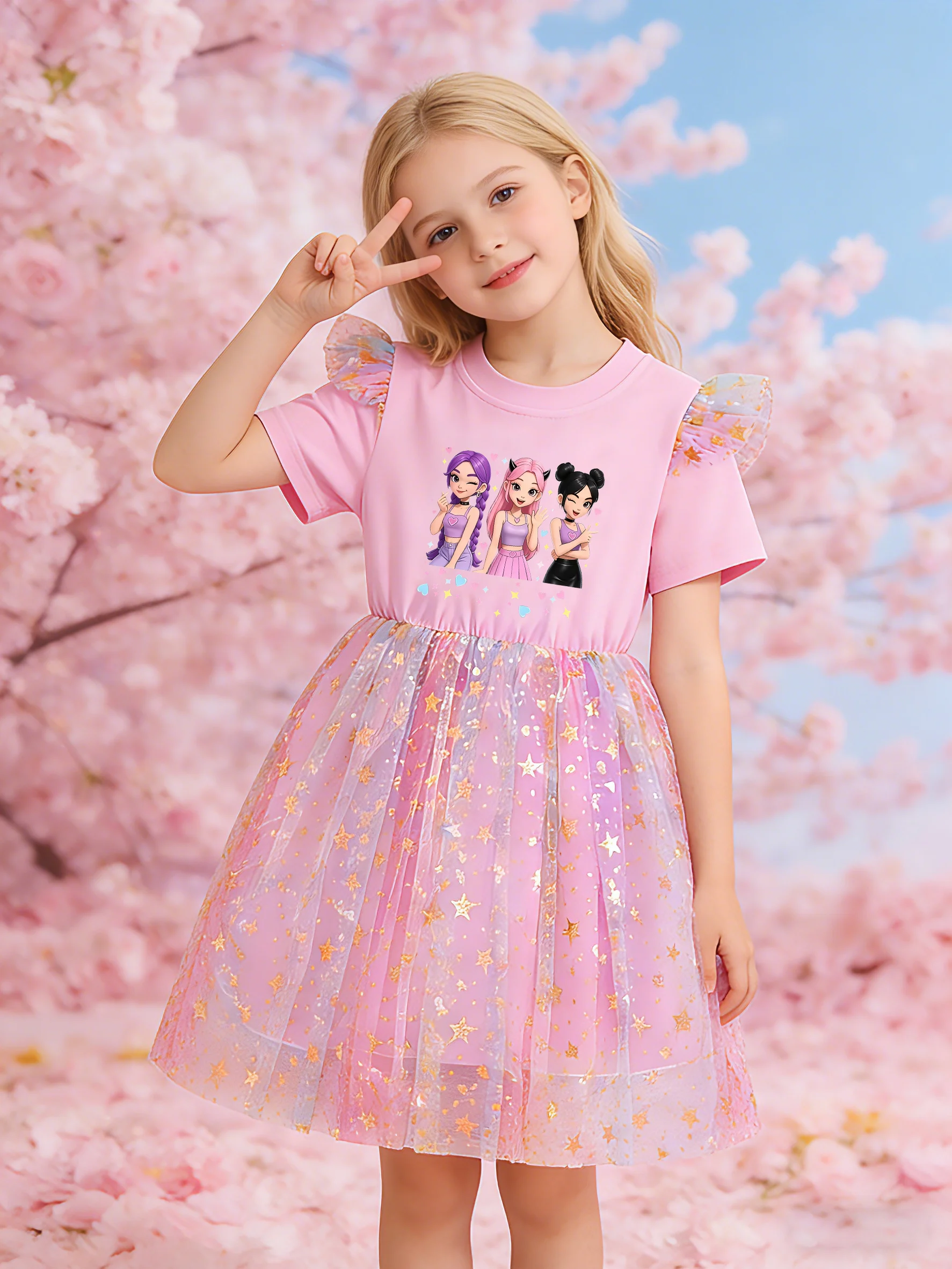 Mädchenkleid mit Cartoon-Girl-Group-Print und Farbverlauf-Flatterärmeln, Rosa Prinzessinnenkleid – Detail 1