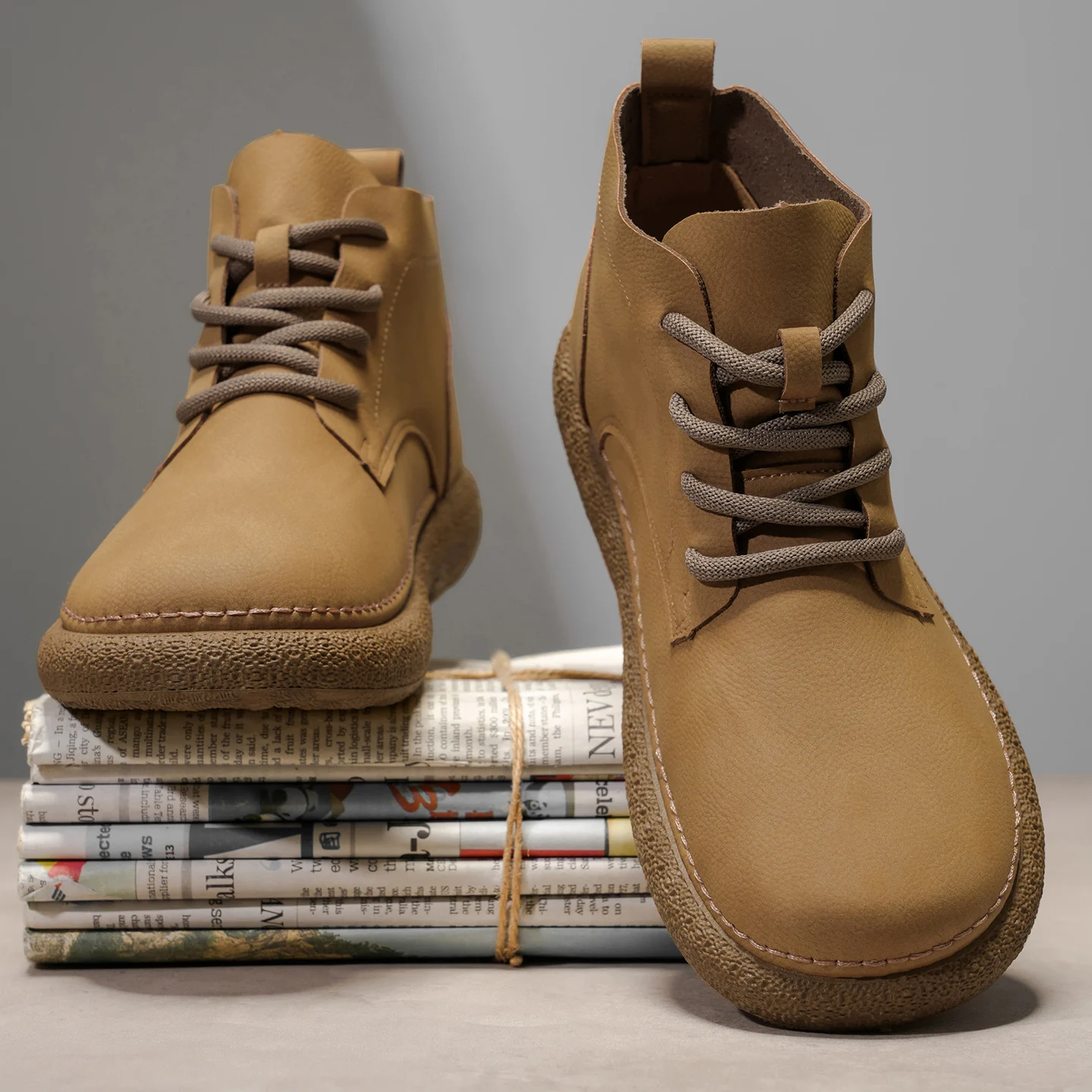 

Retro High Top Boots Men's Chelsea Short Boots Leather Shoes Breathable Comfortable Spring Autumn Motorcycle Boots Shoes for Men