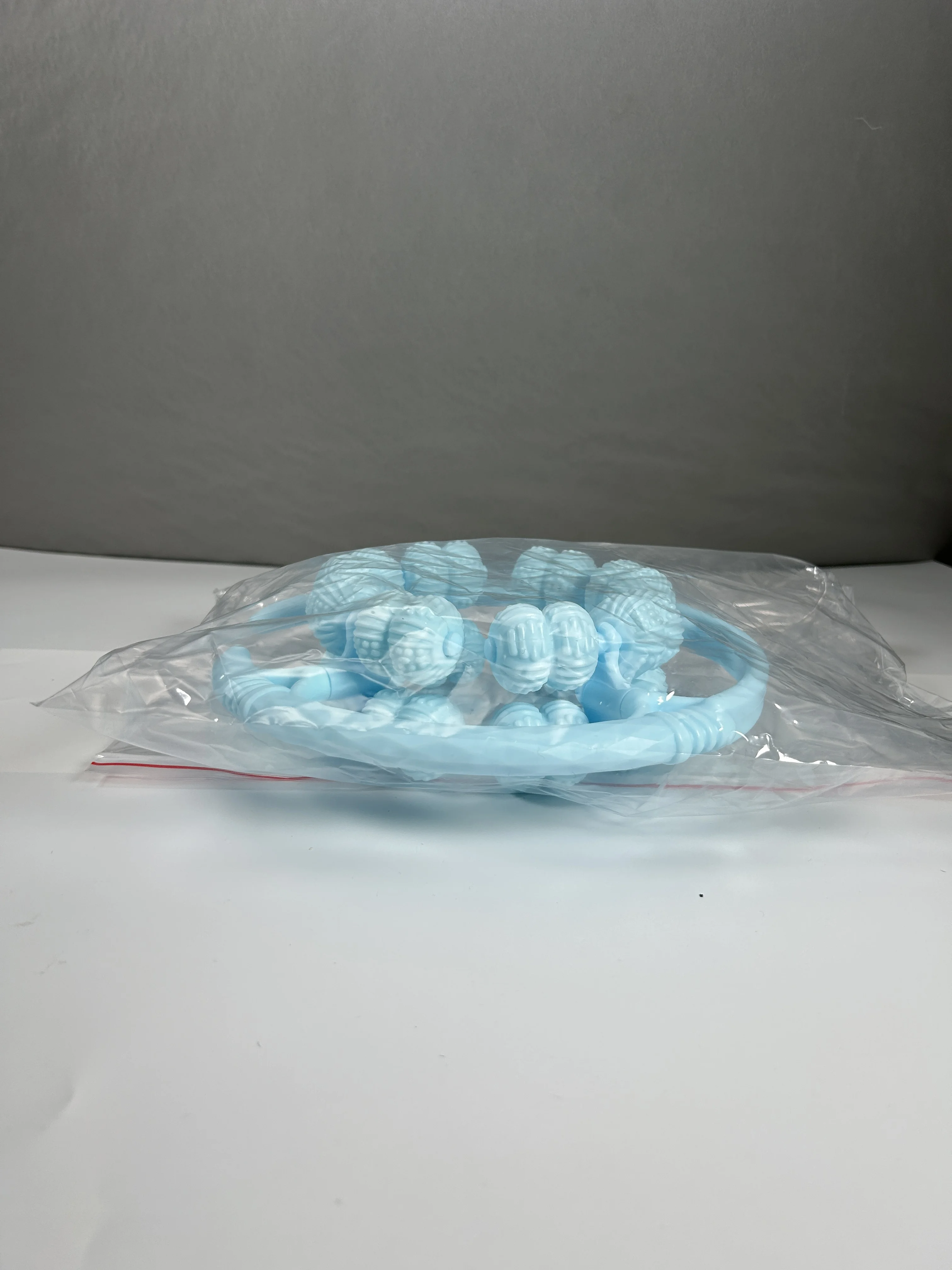 

32 Wheels Muscle Roller Massager with Circular Leg Clamps - 360 Rollers for Relax - Indoor Sports, Yoga, Bodybuilding Equipment