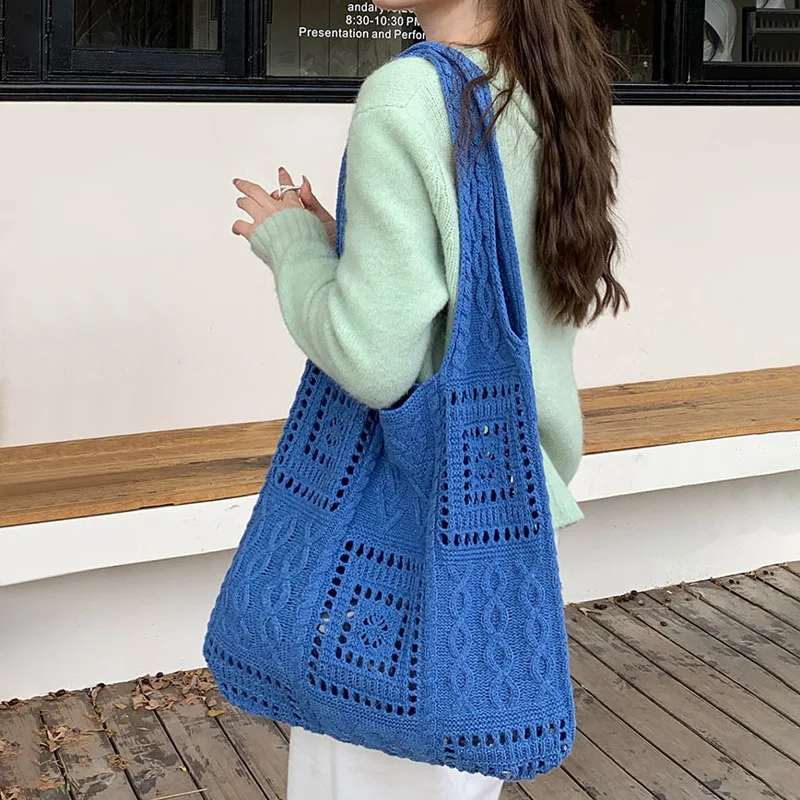 

​Textured Woven Shoulder Purse Featuring Double-Layer Lace-Up Design - Artisan Handcrafted Natural Fiber Casual Tote Bag
