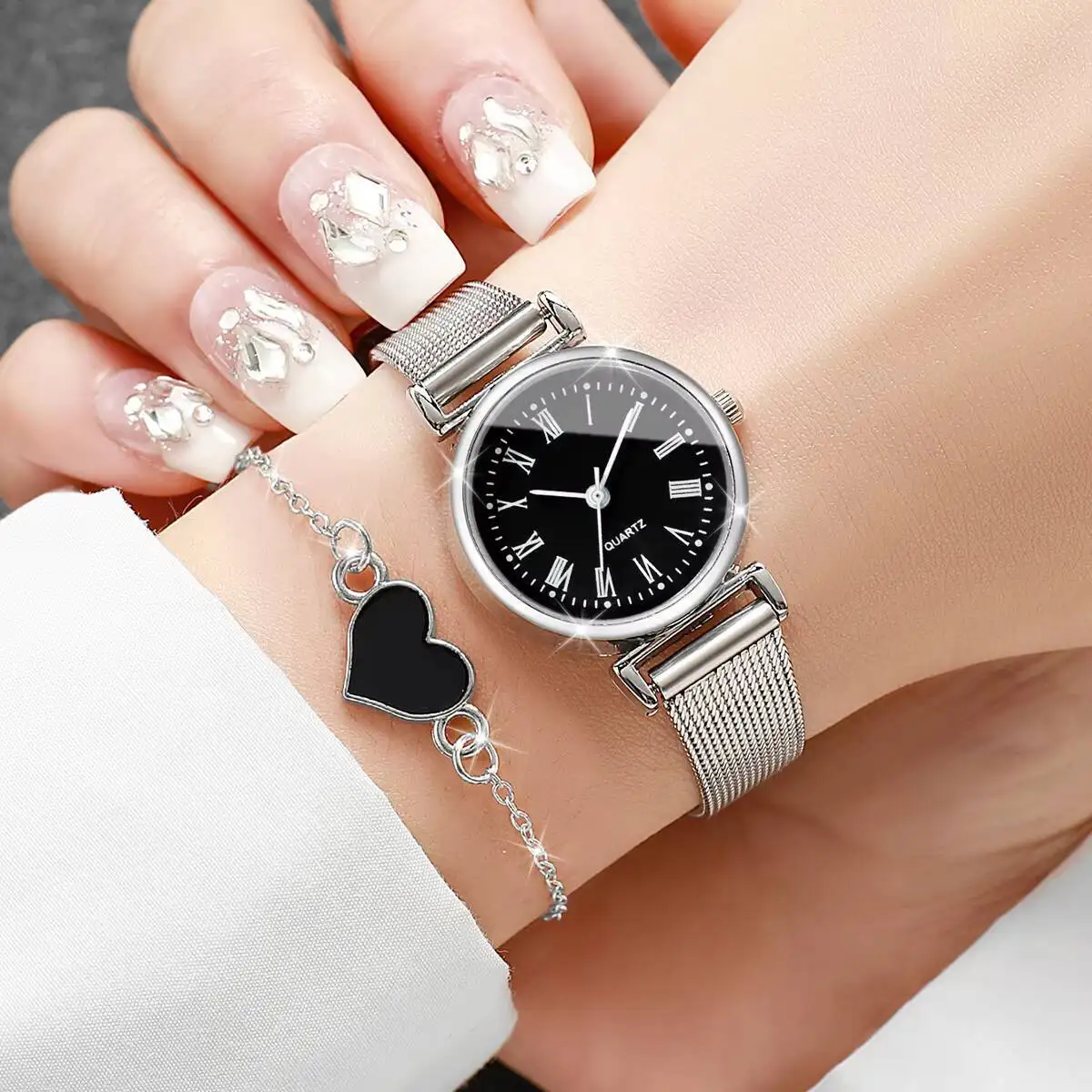 2/4PCS แฟชั่น Roma Dial ควอตซ์นาฬิกา Casual ตาข่ายผู้หญิงนาฬิกาสร้อยข้อมือชุด Reloj Mujer (ไม่มีกล่อง)