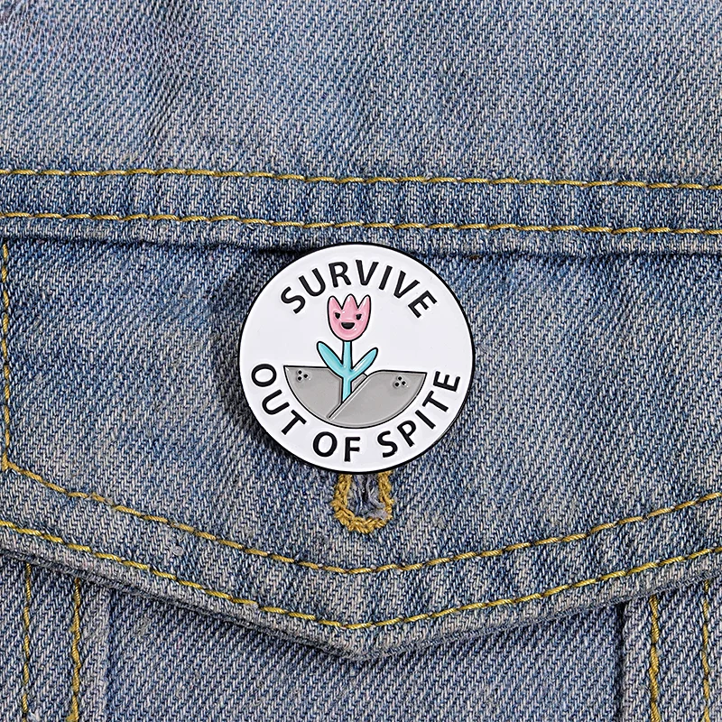 البقاء على قيد الحياة من الرغم المينا دبابيس الاعشاب دبابيس قميص طوق التلبيب شارات لطيف ملهمة عبارة مجوهرات هدية دروبشيبينغ