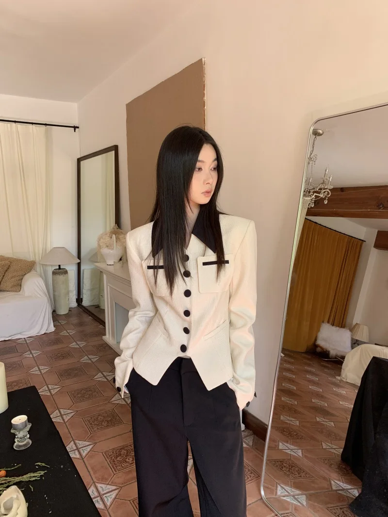 CHEERART Contrast Color Blazer Jacket Women Autumn 2024 Button Up Pockets Designer Coat Luxury Designer Outerwear Fall Clothes