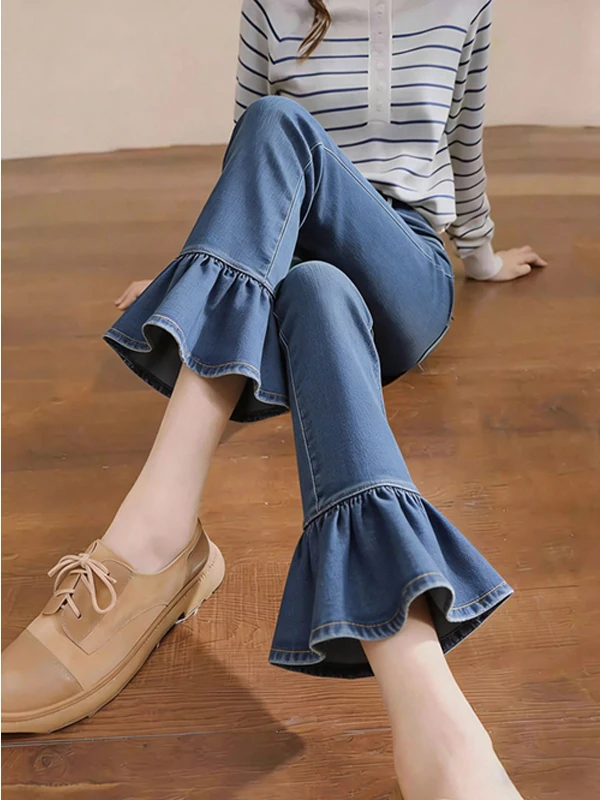 

Blue High Waist Bell Bottom Jeans Women's Spring 2026 Fashion New Style Slimming Nine Point Pants Commute Style Straight Leg