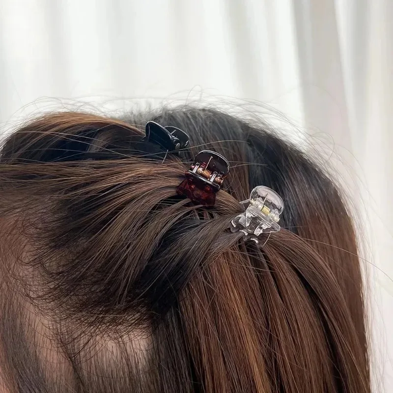 Mini pinzas para el pelo para niña y mujer, horquillas pequeñas de plástico negro, pinza para el pelo, soporte para cola de caballo, accesorios para