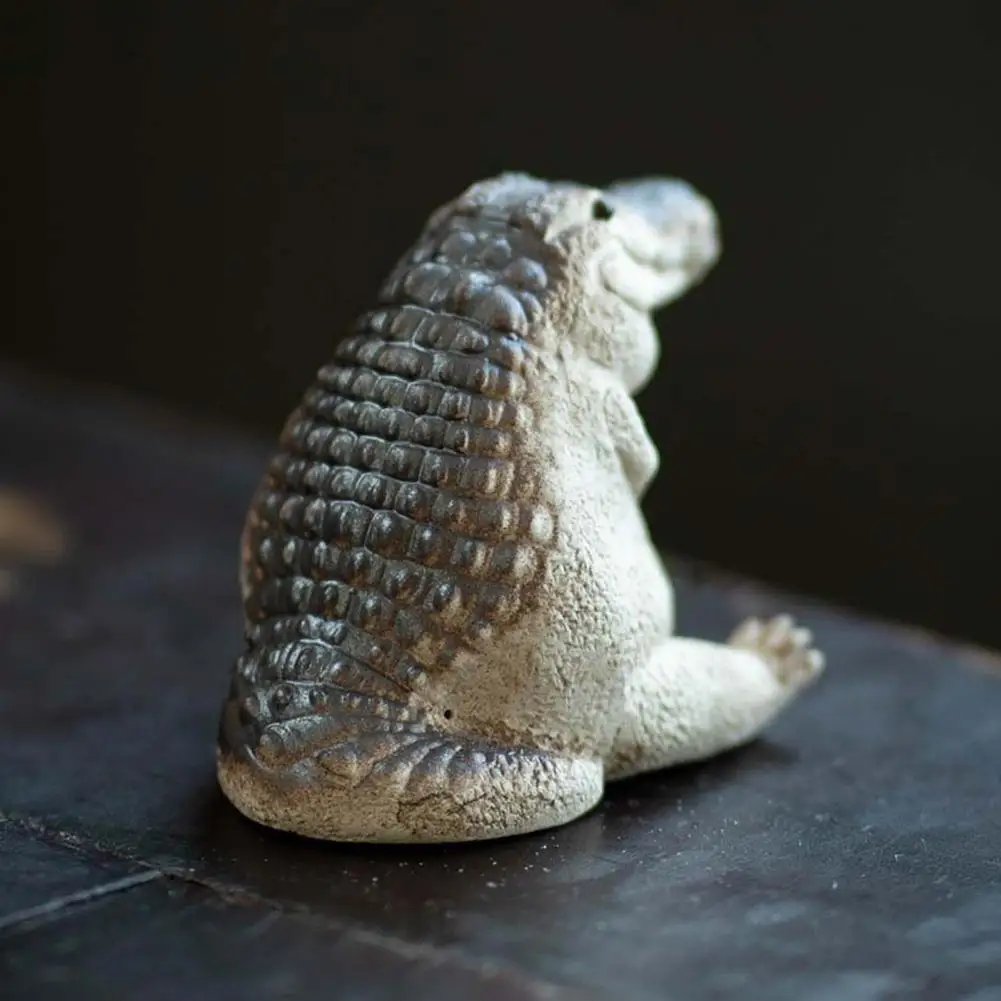 

Small Tea Pet Useful Beautiful Eye-catching Handmade Crocodile Small Tea Pet Household Supply