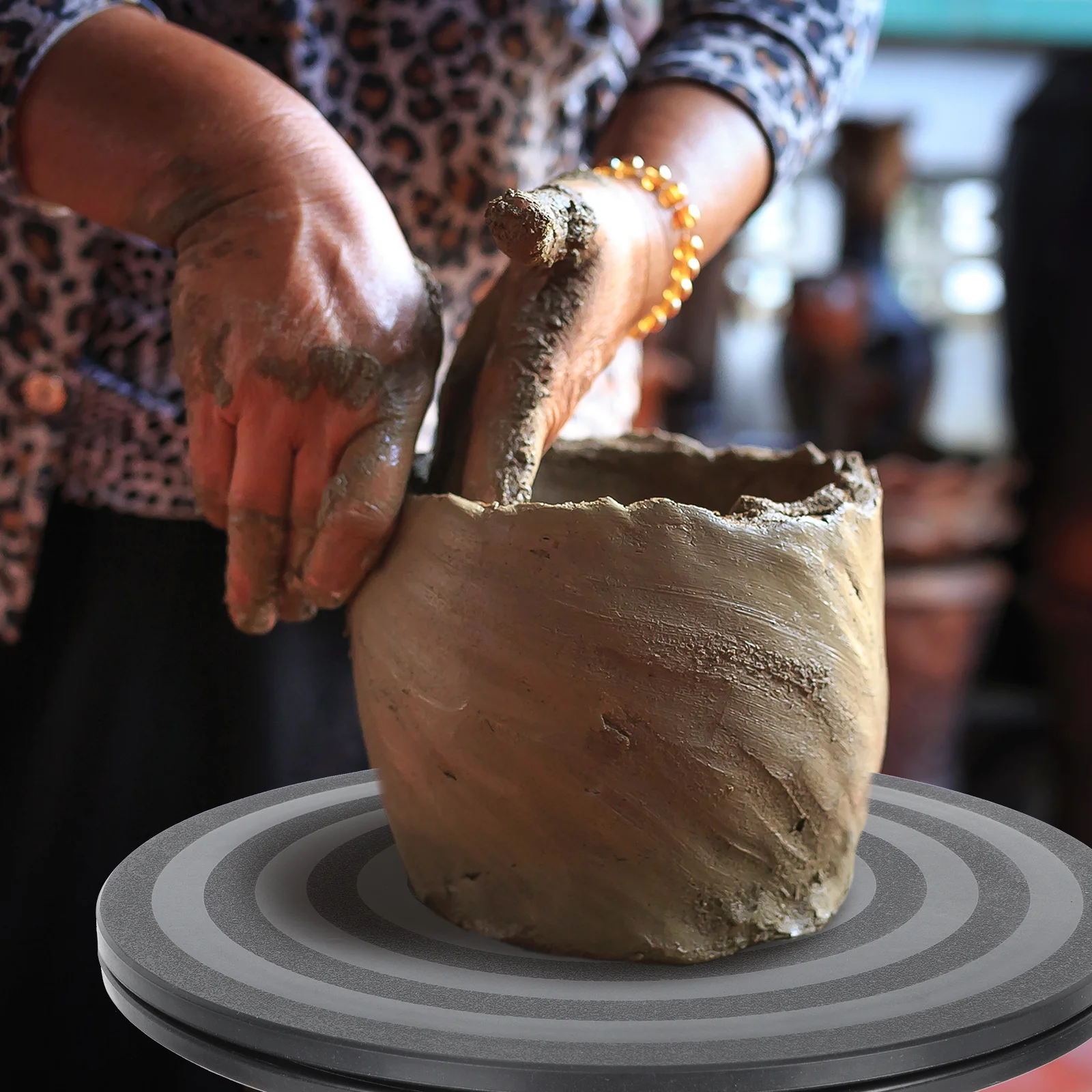 Rotating Flower Arrangement Turntable Plastic Bonsai Turntable Household Desktop Holder Smooth Rotation Wear-Resistant