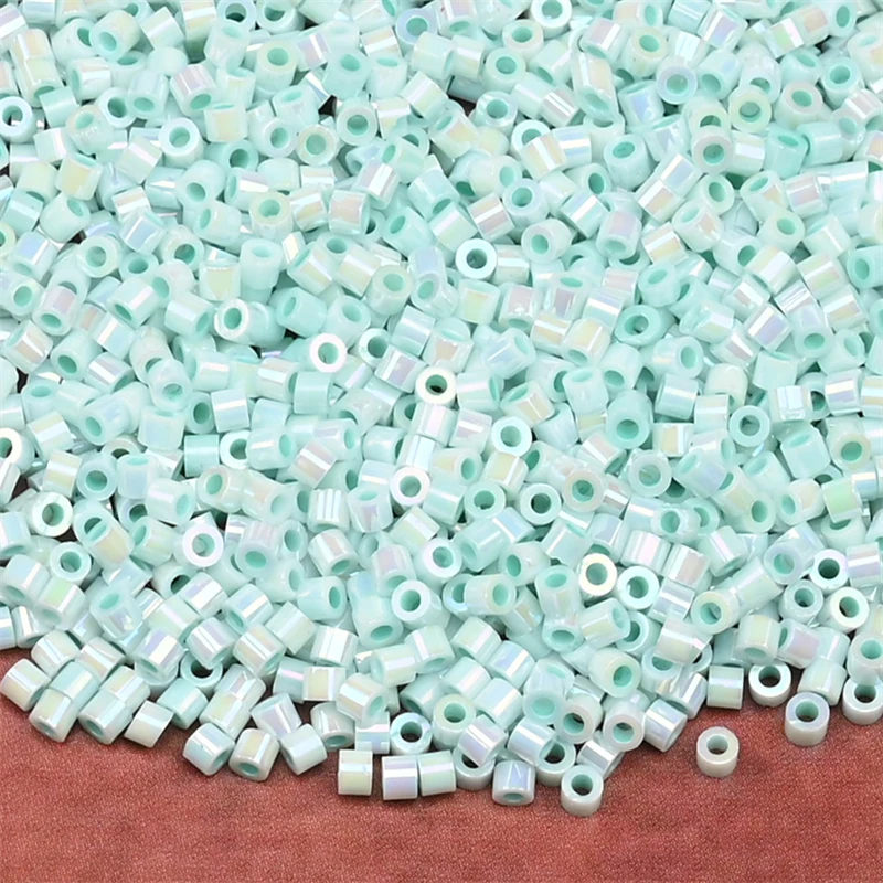 1000 Stück 1,6 x 1,3 mm japanische Glasperlen 11/0 für Statement-Schmuck, zylindrische Perlen, lose Perlen, DIY-Handarbeit, 5 Gramm/Beutel