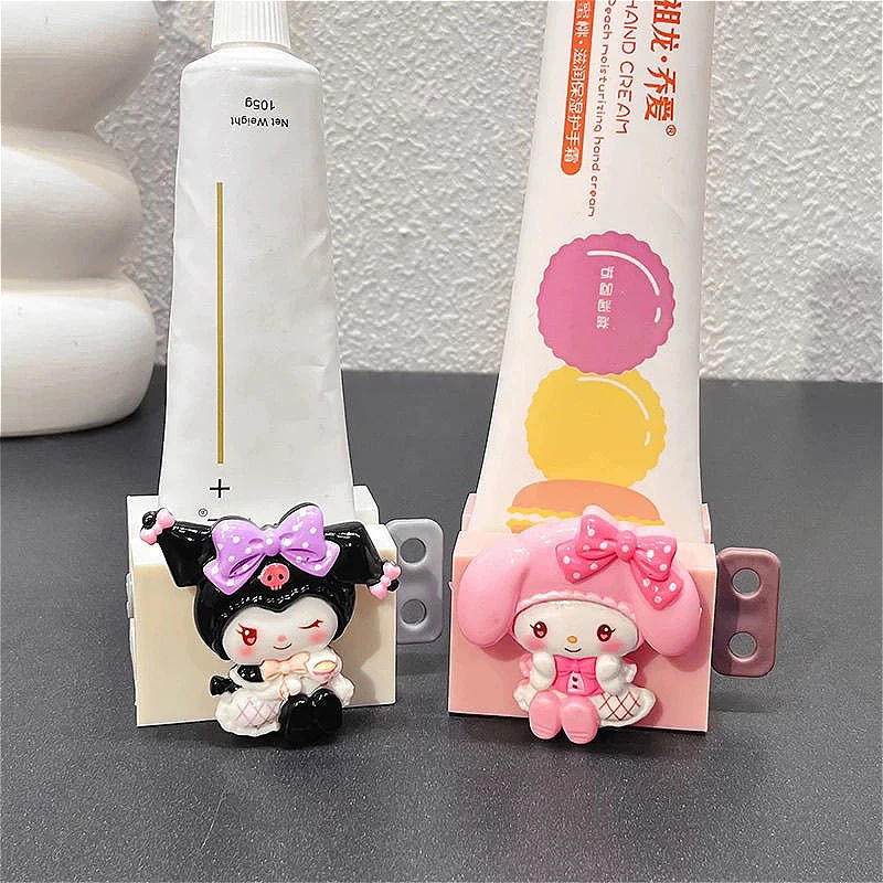 

2025 New Kawaii Anime Toothpaste Squeezing Tool Cartoon Cute Kuromi Hanging Non Punching Toilet Facial Cleanser Squeezing Device