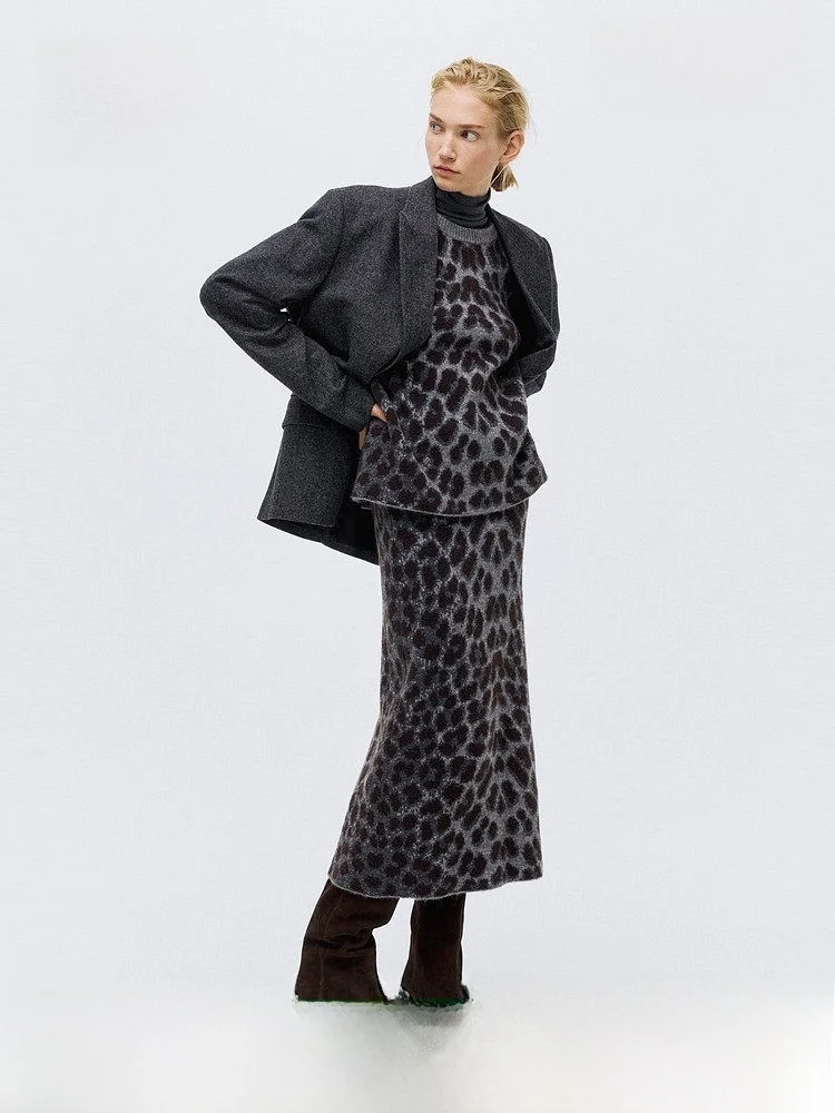 

Летняя женская вязаная юбка H&M с цветочным узором, высокая талия, облегающий крой, H-образный силуэт, повседневный стиль, смесь шерсти, полиэстера, спандекса и акрила