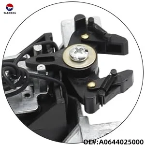 สวิตช์ไฟเลี้ยวไฟหน้า A0644025000 อุปกรณ์เสริมรถยนต์สำหรับรถบรรทุก Freightliner MT55 MT35 MT45 L6 V8 ปี 1996-2007