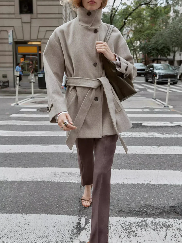 

European and American style autumn new fashion simple trend women's clothing design sense double collar soft coat jacket