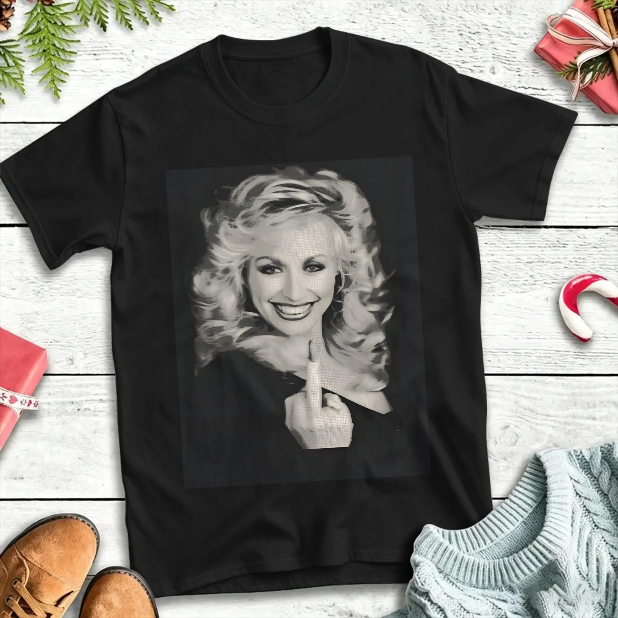 Men's Dolly Parton Middle Finger T-Shirts  Cotton Tees Summer Awesome Short-Sleeved T-Shirt O Neck Harajuku Design Tshirt