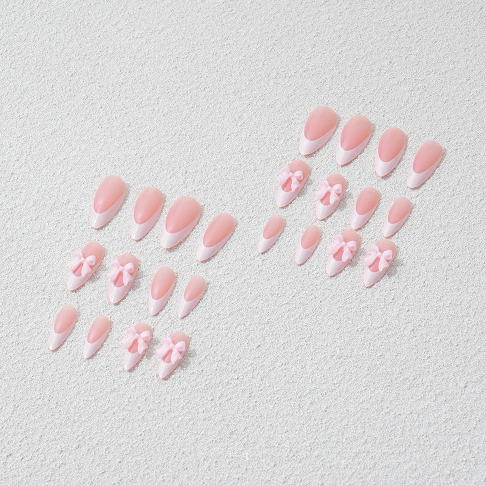 24 個甘いちょう結びプレスオンネイルホワイトエッジフレンチスタイル光沢のあるピンクアーモンド付け爪イン韓国ウェアラブル偽ネイルチップ