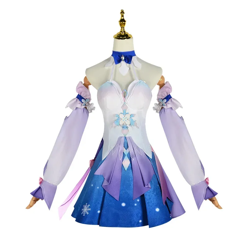 ستار دوم ريلواي 7 مارس، ملابس لعب الرسوم المتحركة التنكرية، بدلة فستان 7 مارس